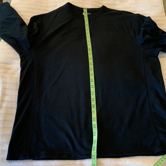GAP Mens XL Black pullover shirt. Athletic Fit. Polyester.​​​​​​​​​​​​​​​​​​ - Picture 6 of 6